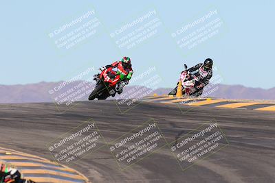 media/Jan-10-2025-CVMA Friday Practice (Fri) [[489e0da257]]/Group 4 and Trackday/Session 3 (Turns 9 and 10)/